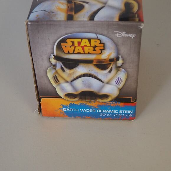 New‎ in Box Official Disney's Star Wars Darth Vader Ceramic Stein 20 oz 591 ml - Picture 4 of 9